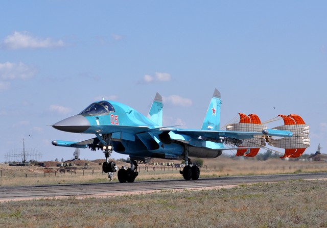 Су-34 на учениях «БОЕВОЕ СОДРУЖЕСТВО-2011»