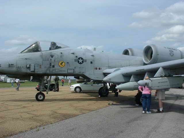 Американский штурмовик A-10 Thunderbolt II